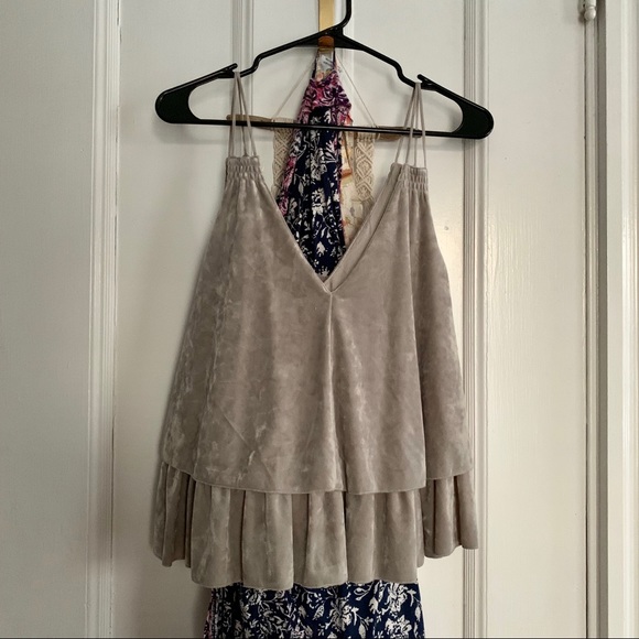 🌿 🆕 AE velvet cami 🌿 - Picture 2 of 2